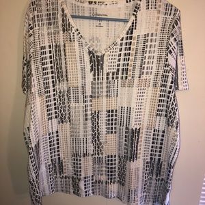 Croft&Barrow  Woman's Classic Tee Size 2X